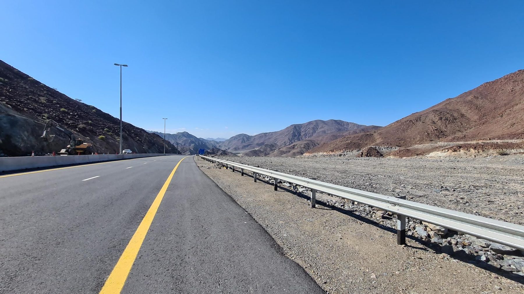 On the road: Al Aqah to Nazwa