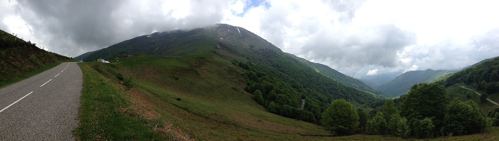 On the road: Col de la Core from Castillon-en-Couserans