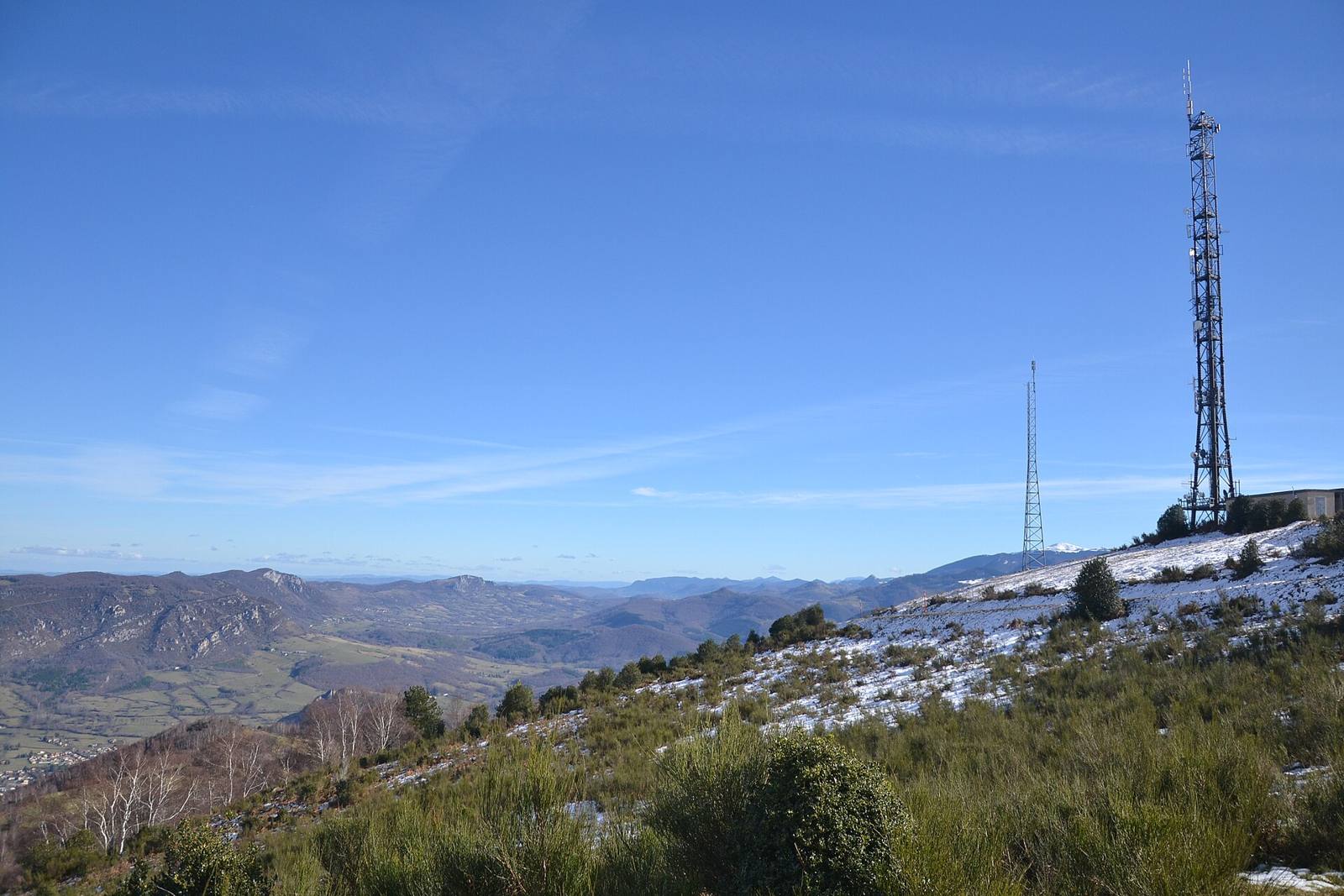 On the road: Prat d'Albis from Foix