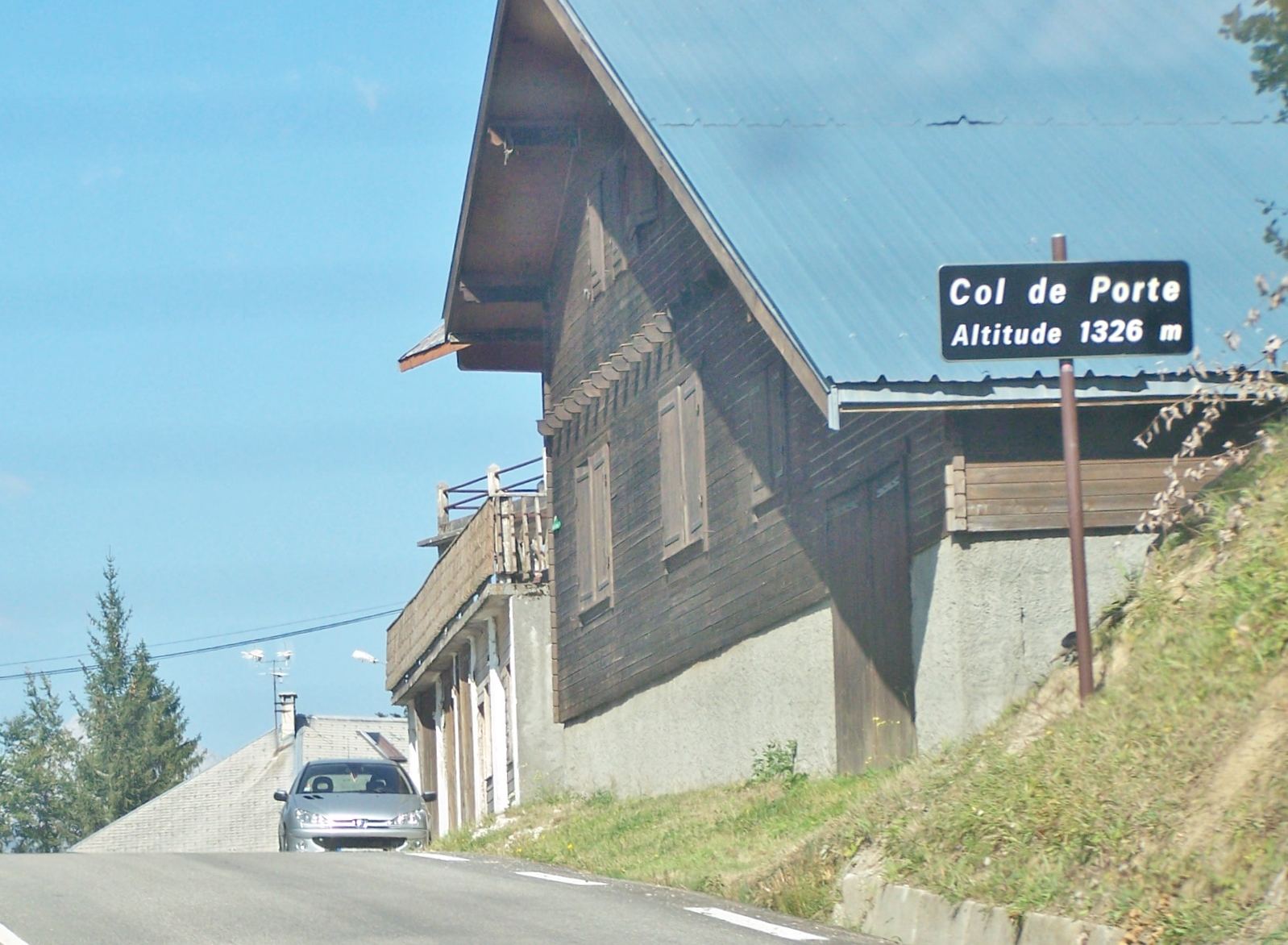 On the road: Col de Porte from Grenoble