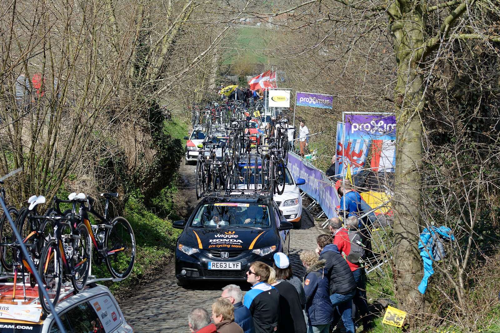 On the road: Oude Kwaremont from Kluisbergen