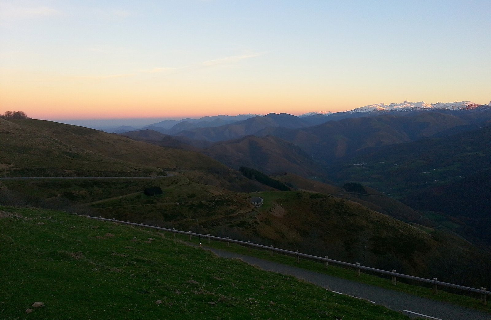 Coucher de soleil dans le col Bagargui