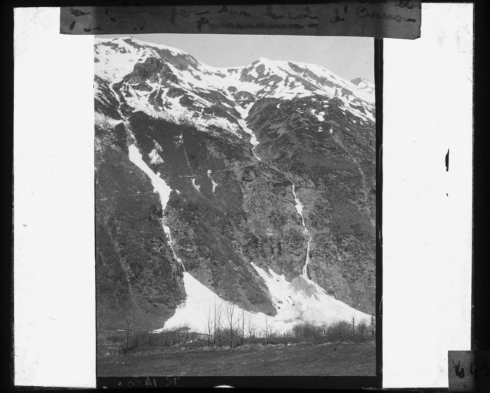 Sujet : Avalanches Isère (France) Ornon Appartient à l’ensemble documentaire : Inr000 Langue : français