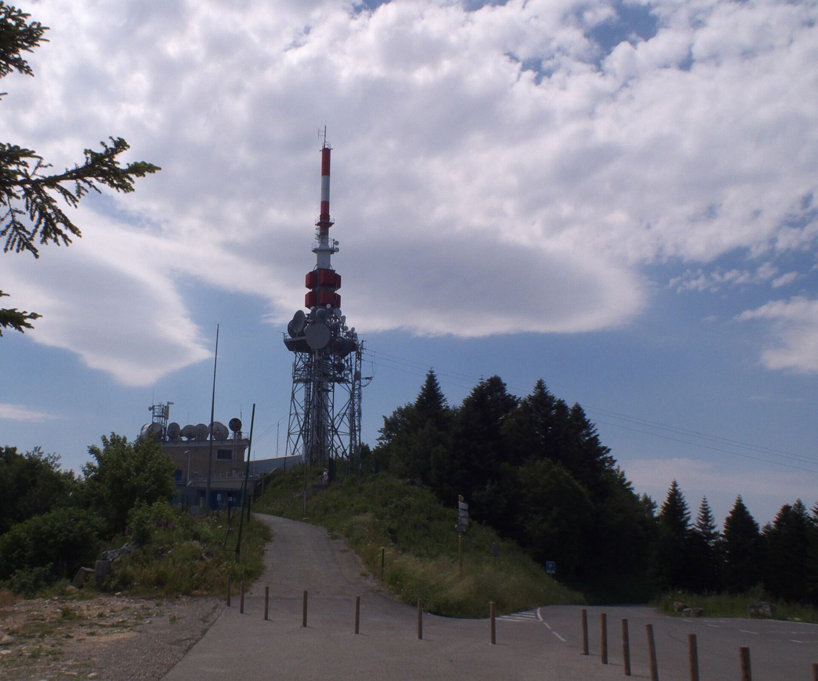 On the road: Signal du Mont du Chat from Le Bourget-du-Lac