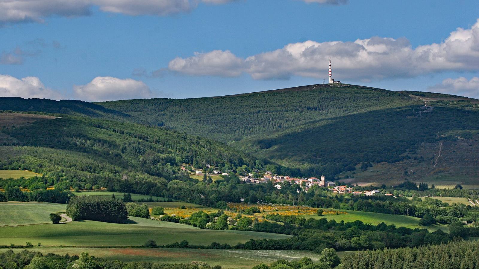 On the road: Pic de Nore from Mazamet