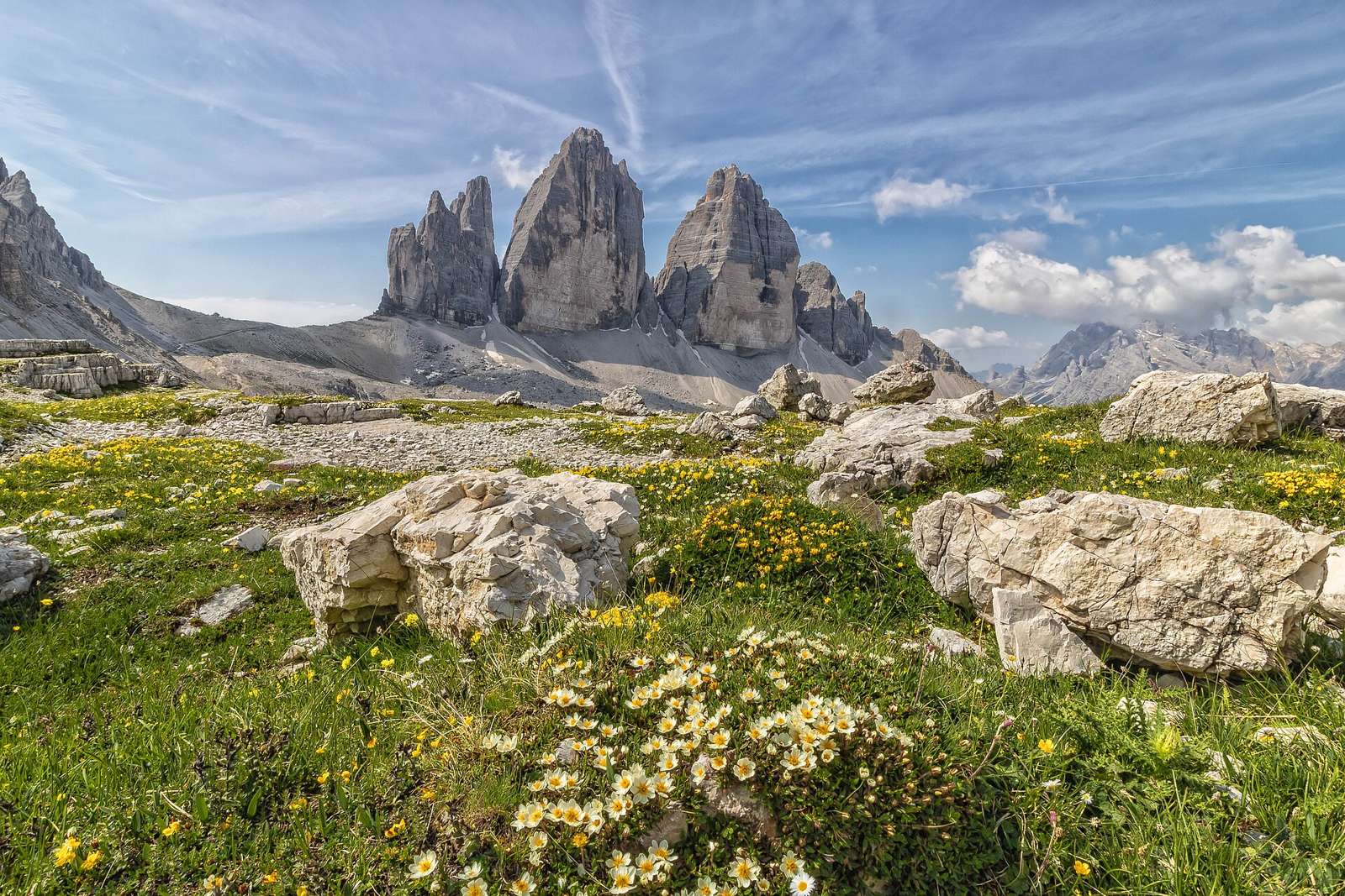 On the road: Tre Cime di Lavaredo from Misurina