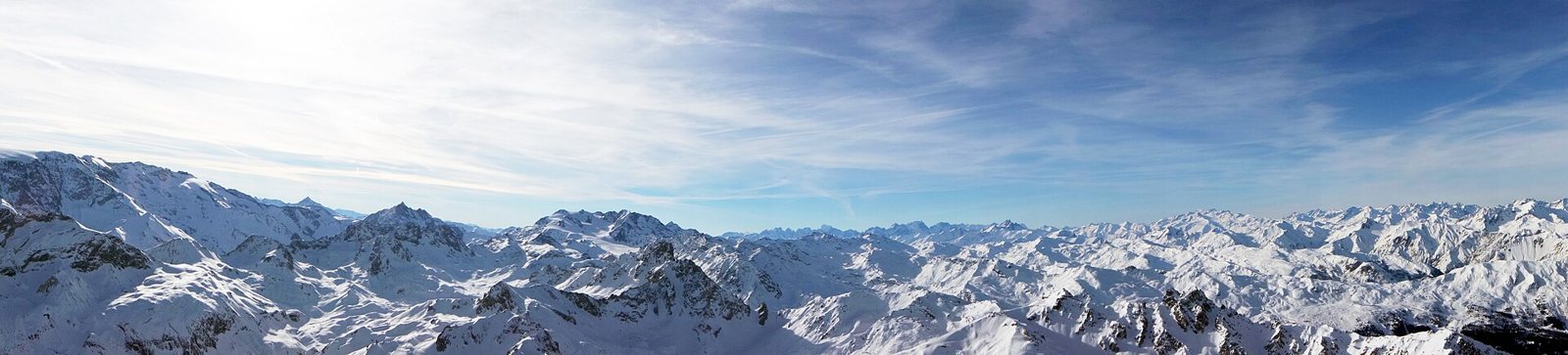 Courchevel panorama shot from the ballon