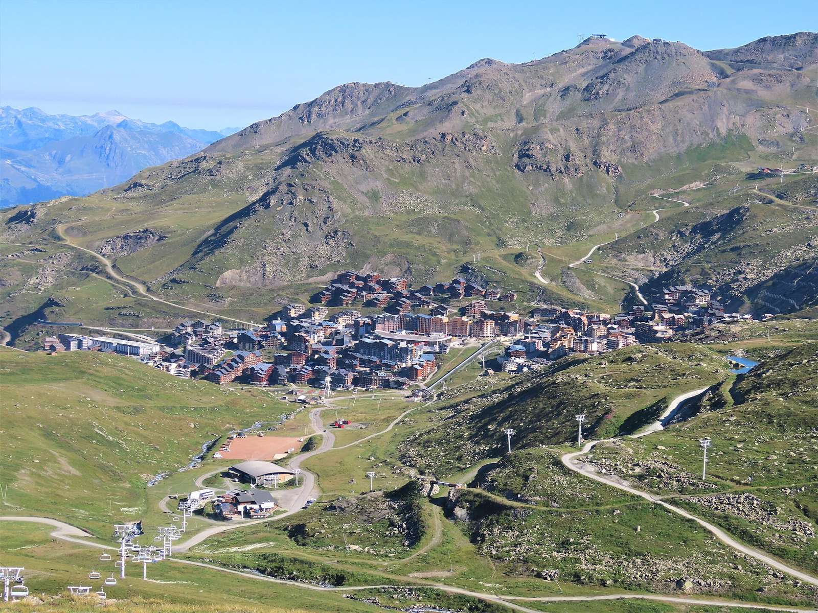 On the road: Val Thorens from Moûtiers