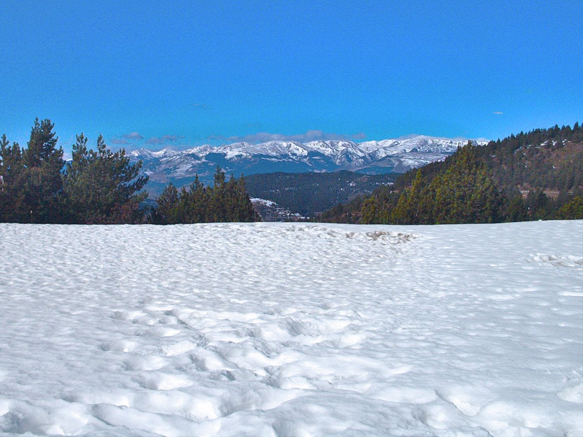 On the road: Col de Toses from Ribes de Freser