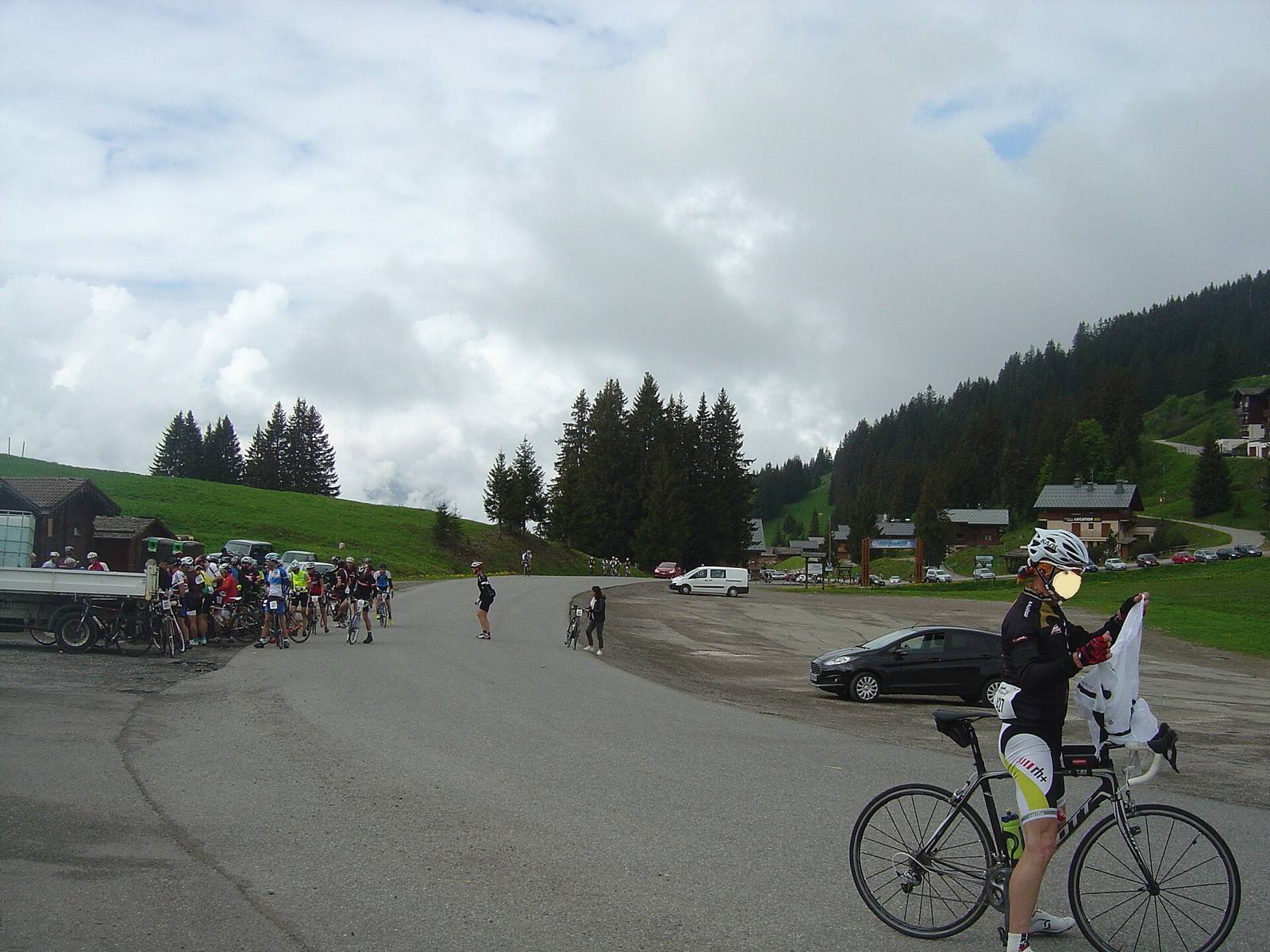 On the road: Col de la Croix Fry from Thônes