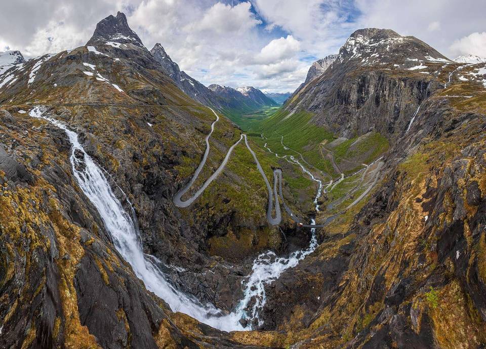 A wide view to Isterdalen from above Stigfossen in Rauma, Møre og Romsdal, Norway in 2025 May.