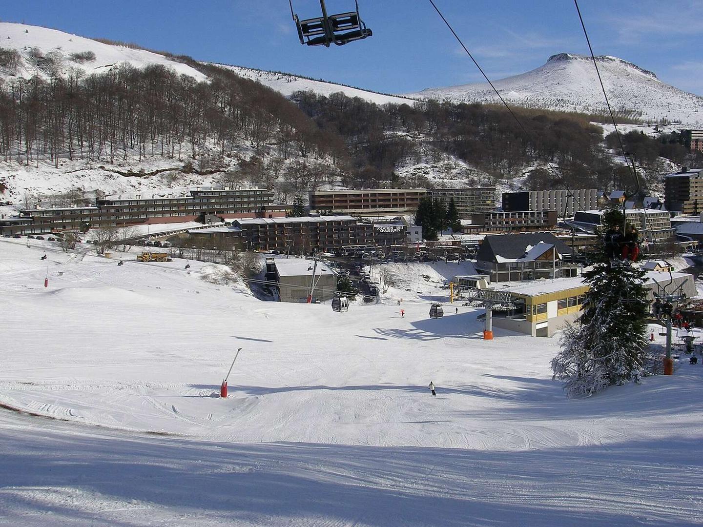 gare de départ du funitel de Super Besse