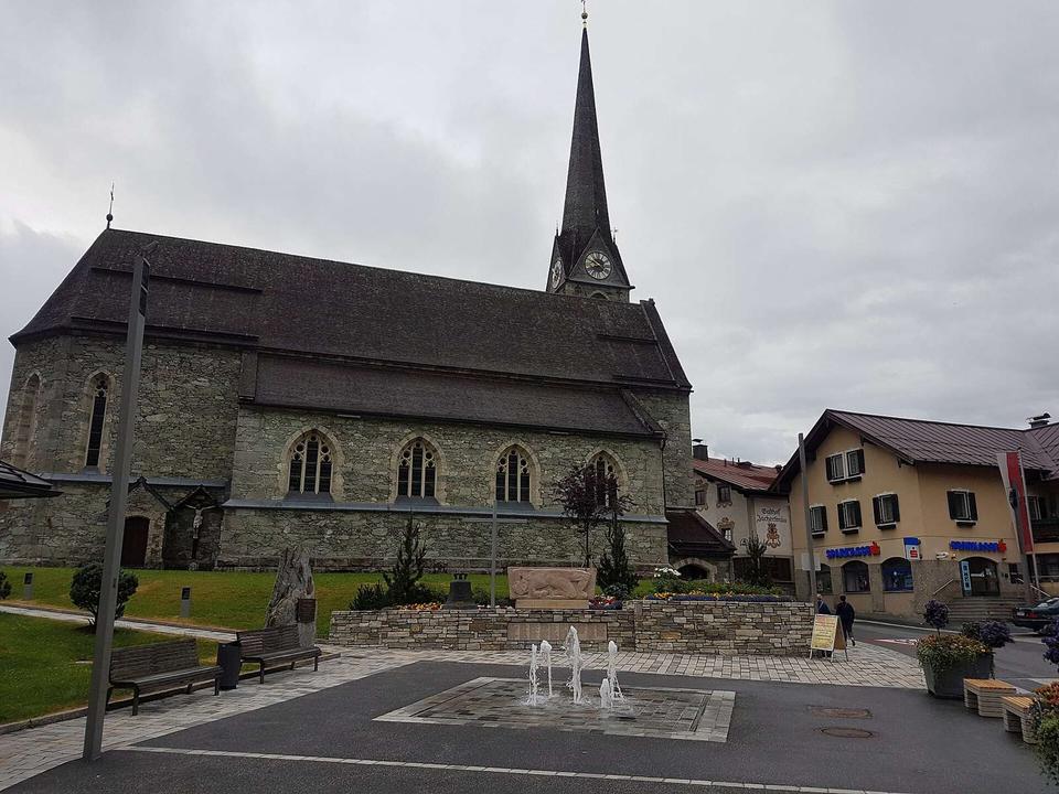 Bruke Church