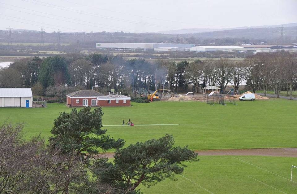 Beachley : Open Space &amp; Building