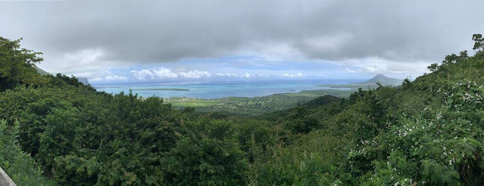 Vue depuis le belvédère de Chamarel (mars 2020).
