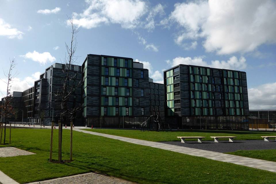 Big lumpy things by Allan Murray Architects