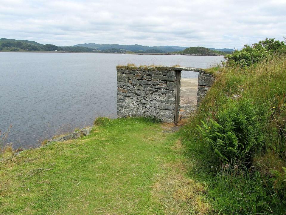 On the road: Crinan Canal
