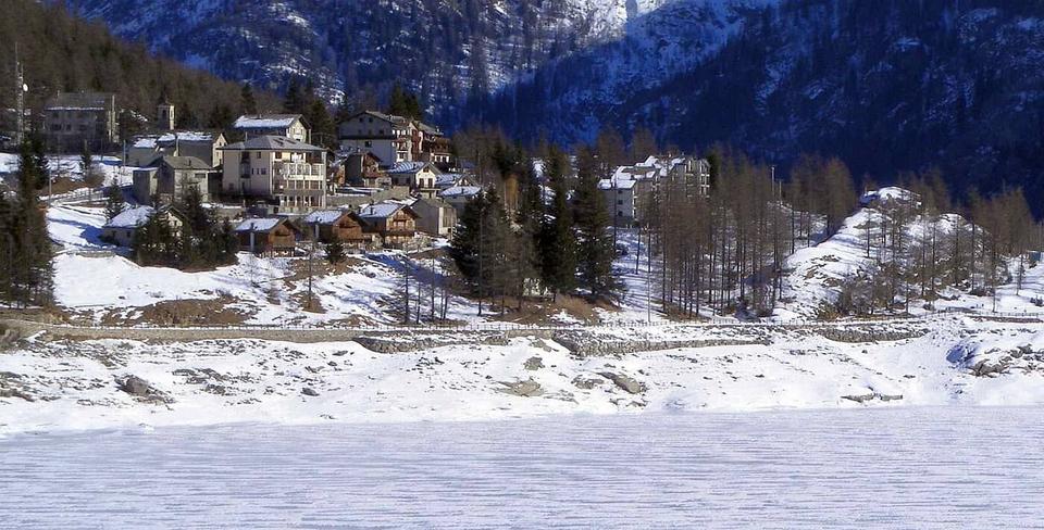Cycling in Ceresole Reale
