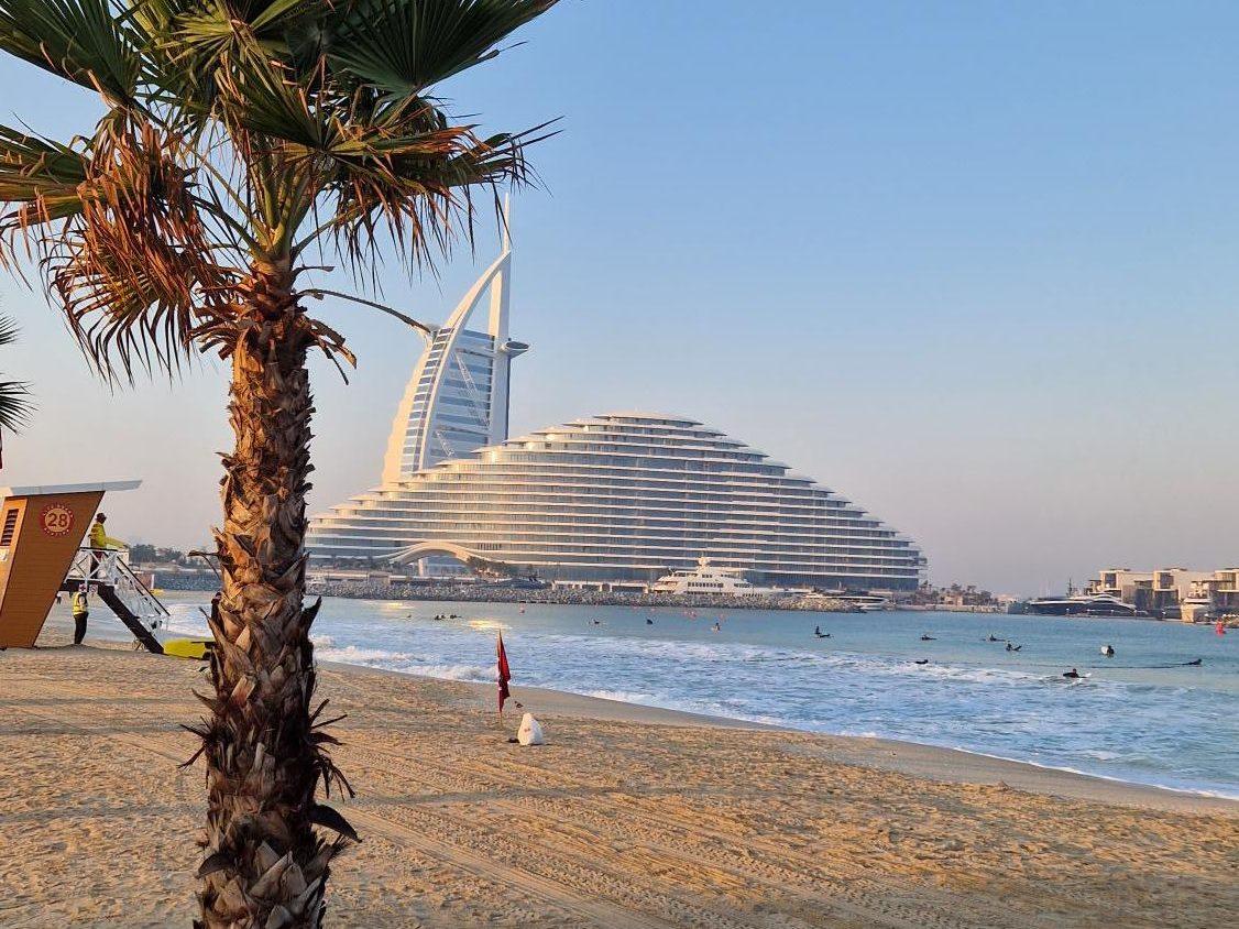 On the road: Dubai Afternoon City Ride