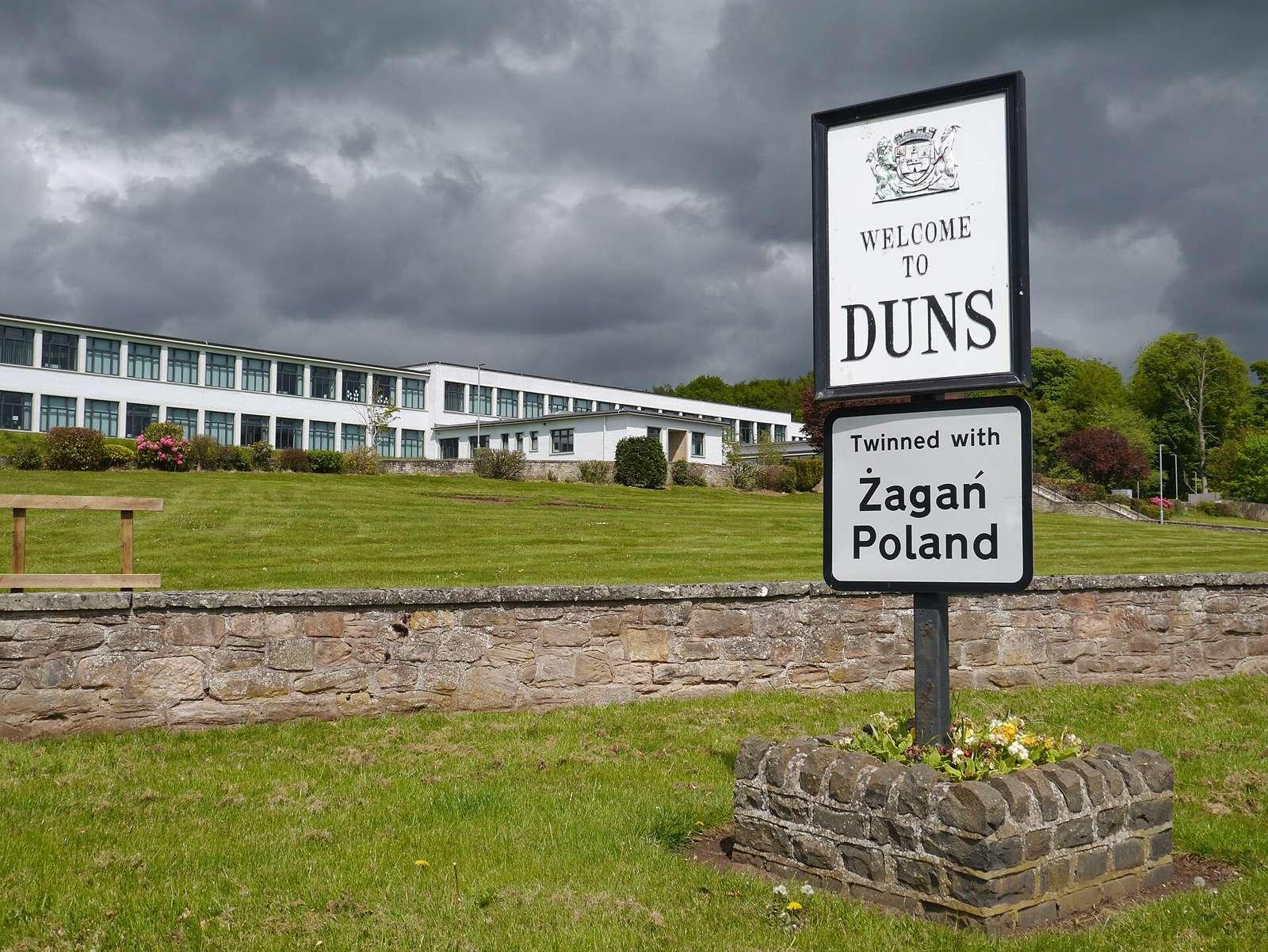Welcome to Duns Road Sign