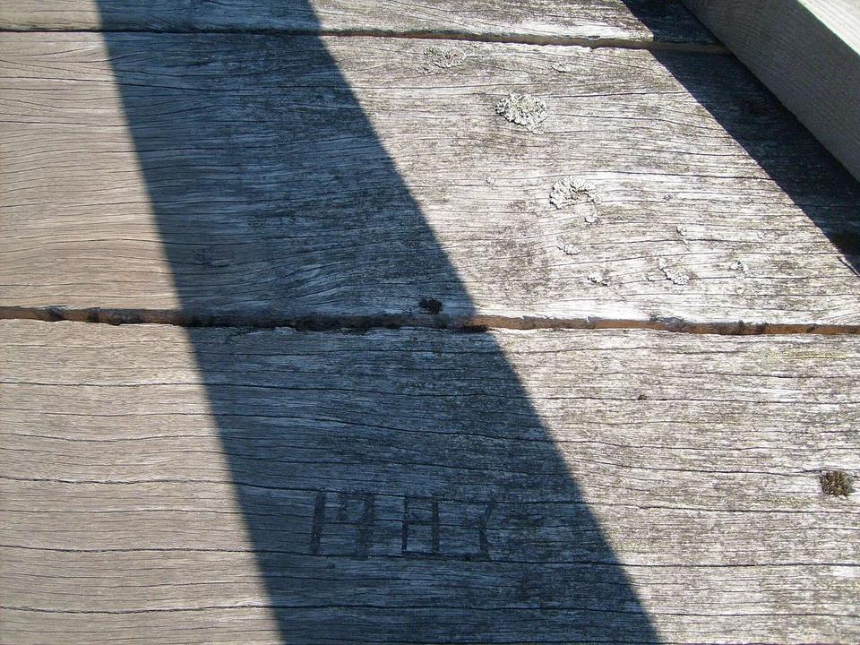 1983