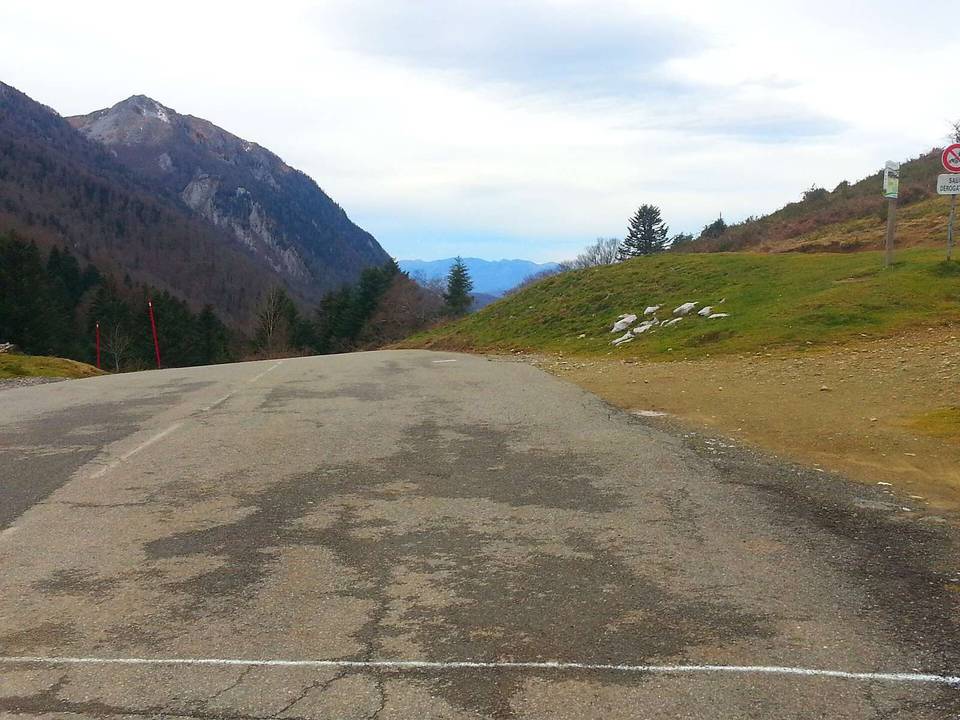 Au col de Marie-Blanque, vue ouest.