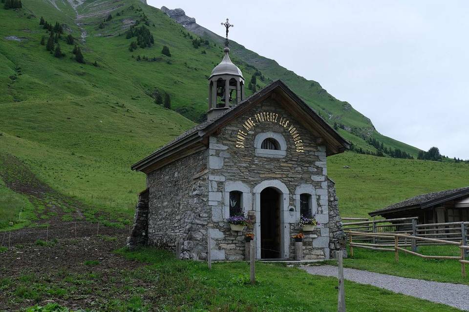 Chapelle Sainte-Anne @ Col des Aravis