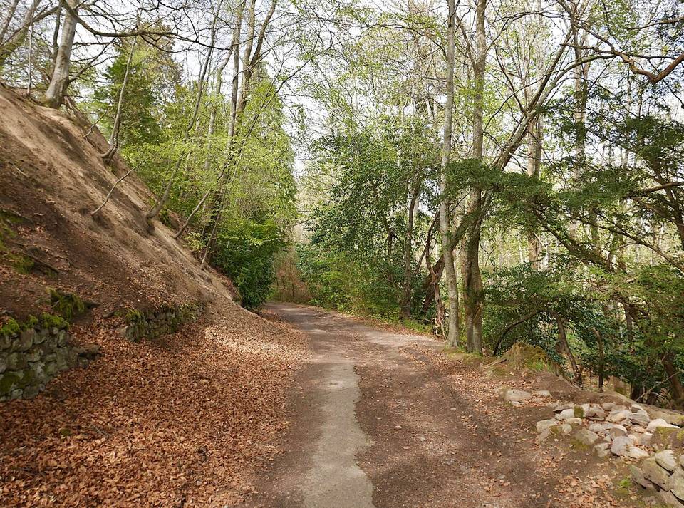Driveway, Ness Castle