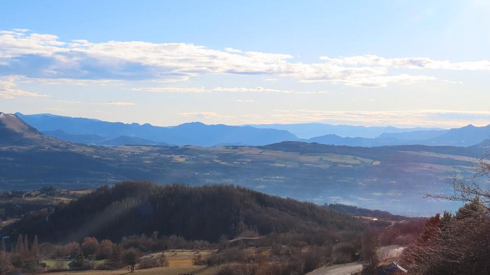 Le col de Manse depuis le canal de Mal-Cros, Saint-Michel-de-Chaillol, Hautes-Alpes, France