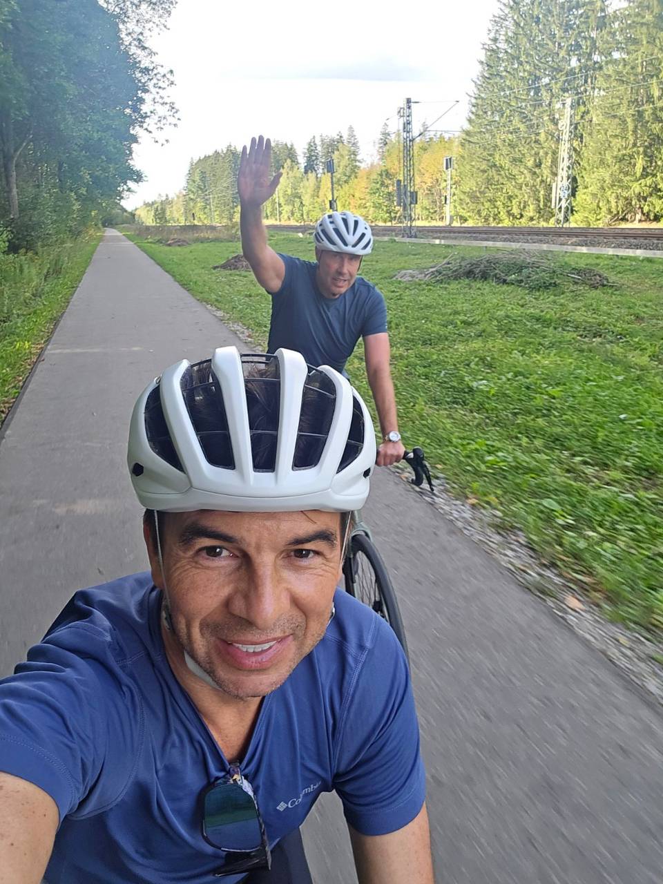On the road: Hallbergmoos to Holzkirchen