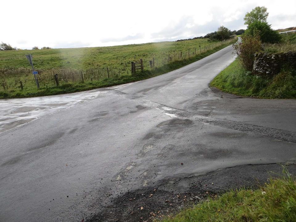 Cross Roads near Nipknowes Quarry