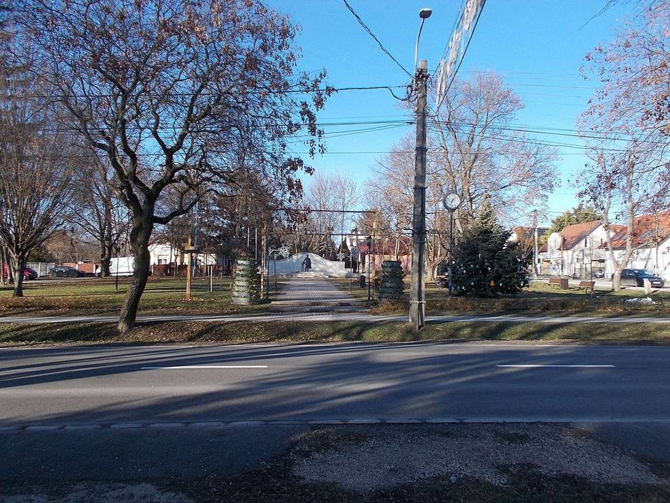Széchenyi István Square from across Rákóczi Ferenc Street (Route 1102), Páty, Pest County, Hungary.