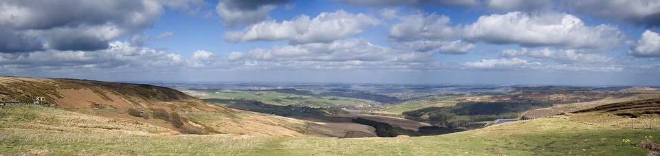 On the road: Holme Moss from Holmbridge