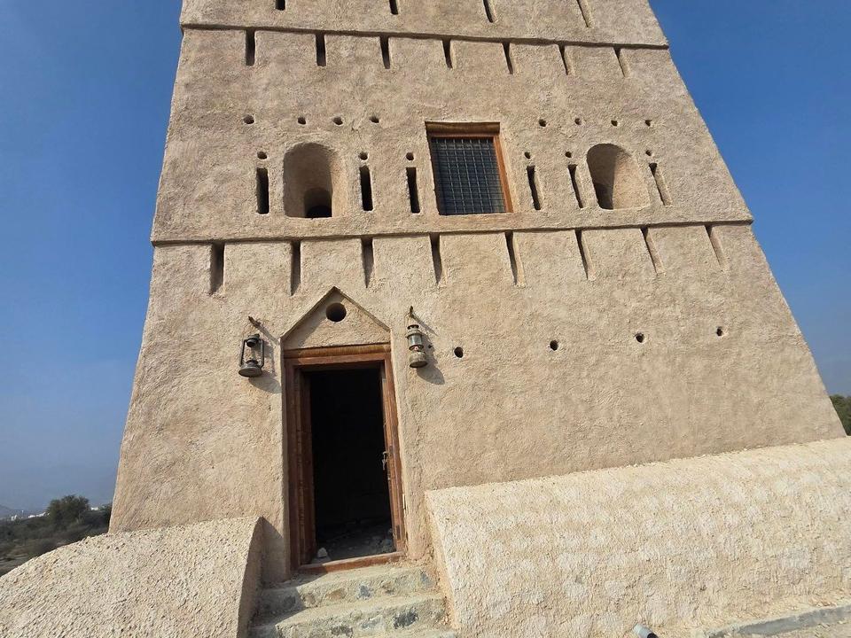 On the road: Kalba Loop via Khor Kalba and Wahala Fort