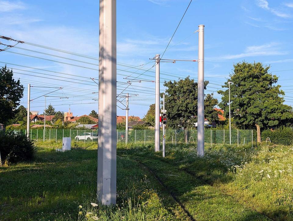 20240728 Karlsruhe-Daxlanden Dornröschenweg, Streckensignal S 75