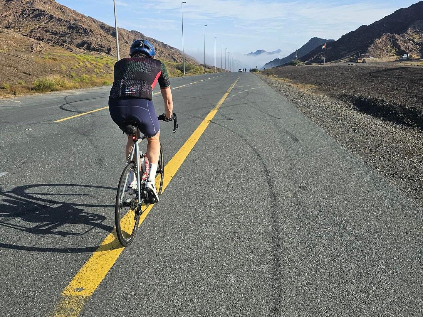On the road: Shees Hills Loop from Khor Fakkan, Khor Fakkan