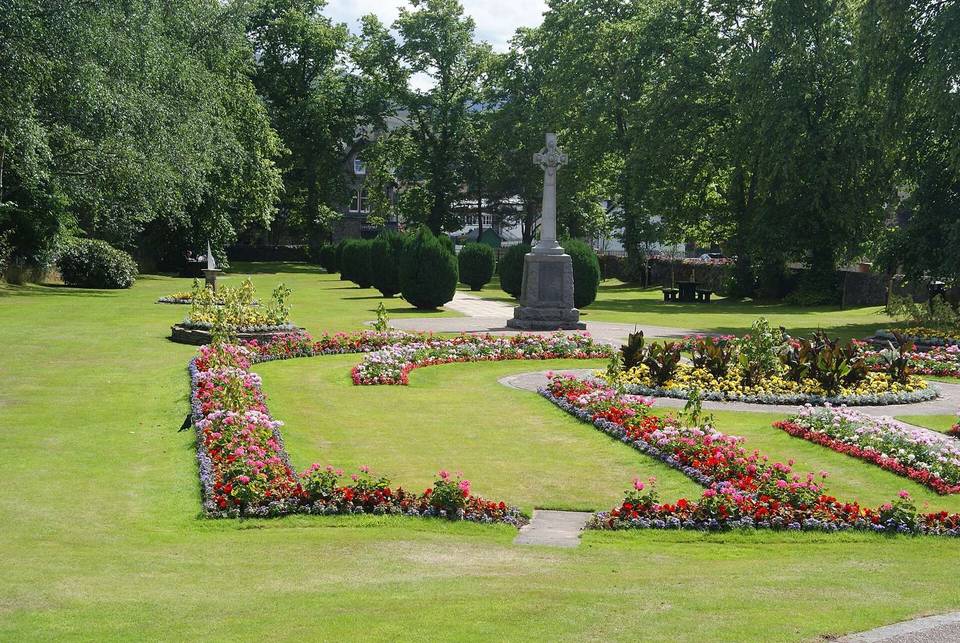 War memorial garden at Kingussie
