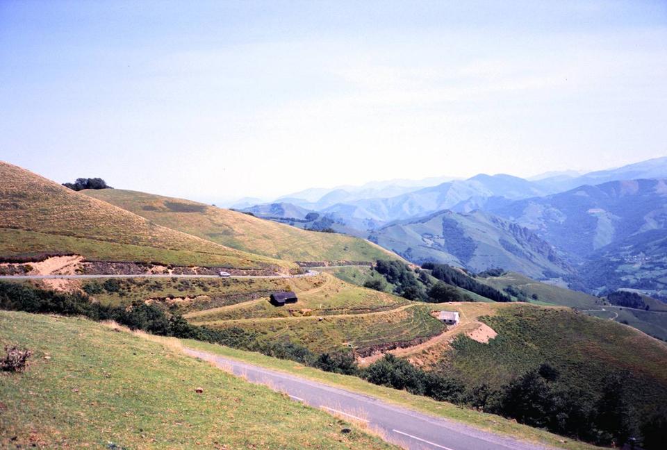 On the road: Col Bagargui from Larrau