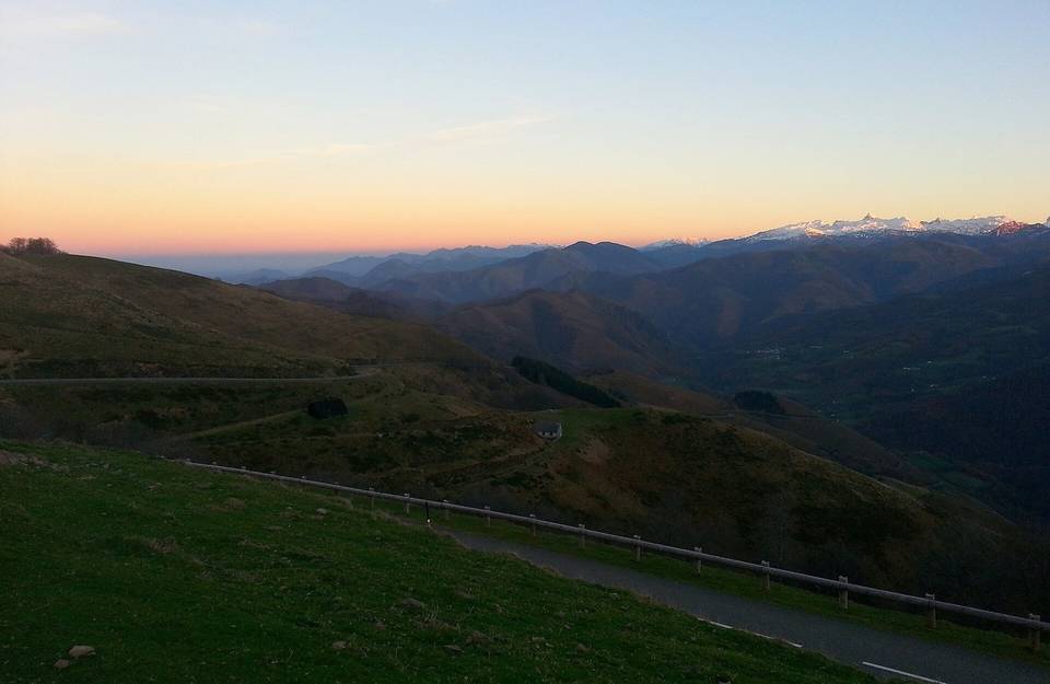 Coucher de soleil dans le col Bagargui
