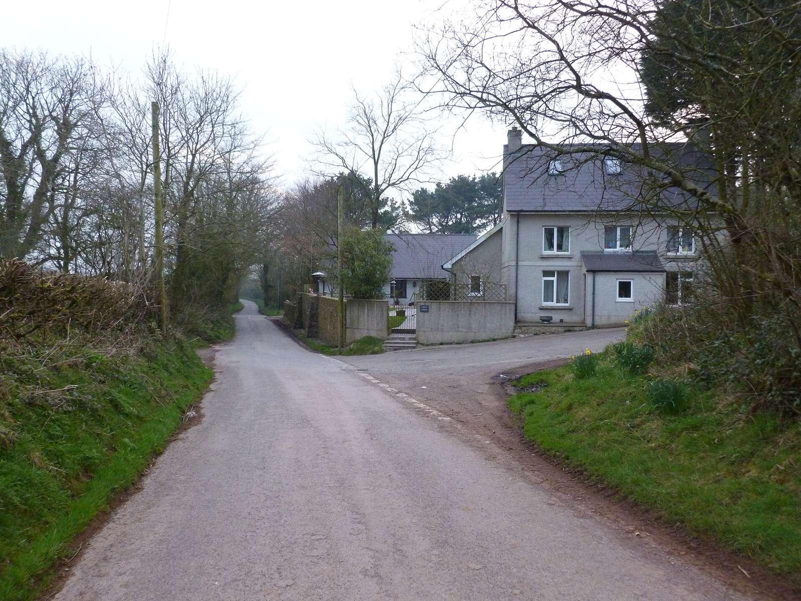 Road leading past Three Lords.