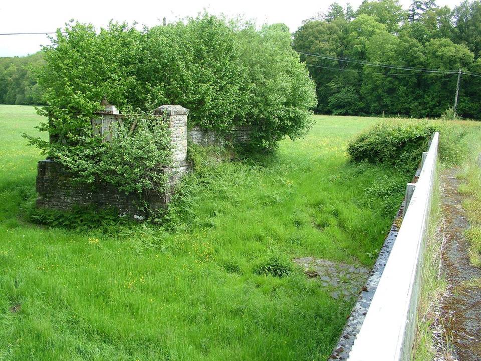 Brynwern Toll Bridge stonework