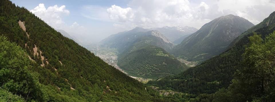 On the road: Finhaut from Martigny