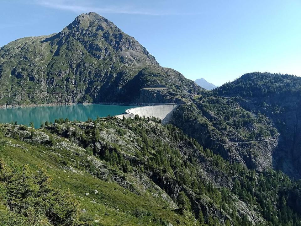 Le barrage d'Émosson depuis la montagne de Barberine, Vallorcine, Haute-Savoie, France