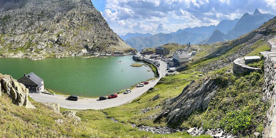 Wielka Przełęcz Świętego Bernarda