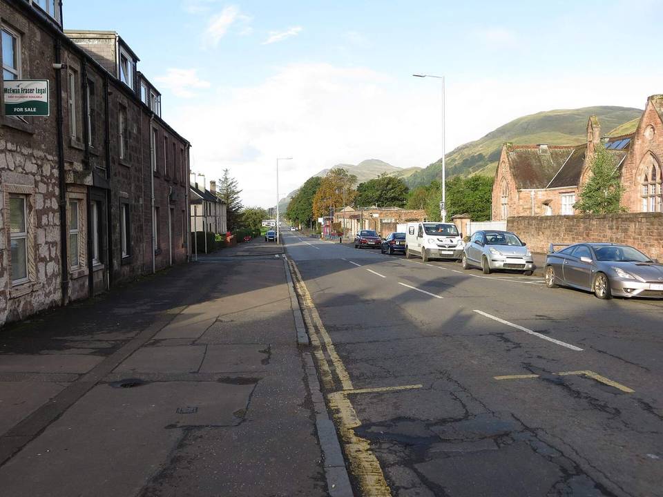 West Stirling Street (A91) in Alva