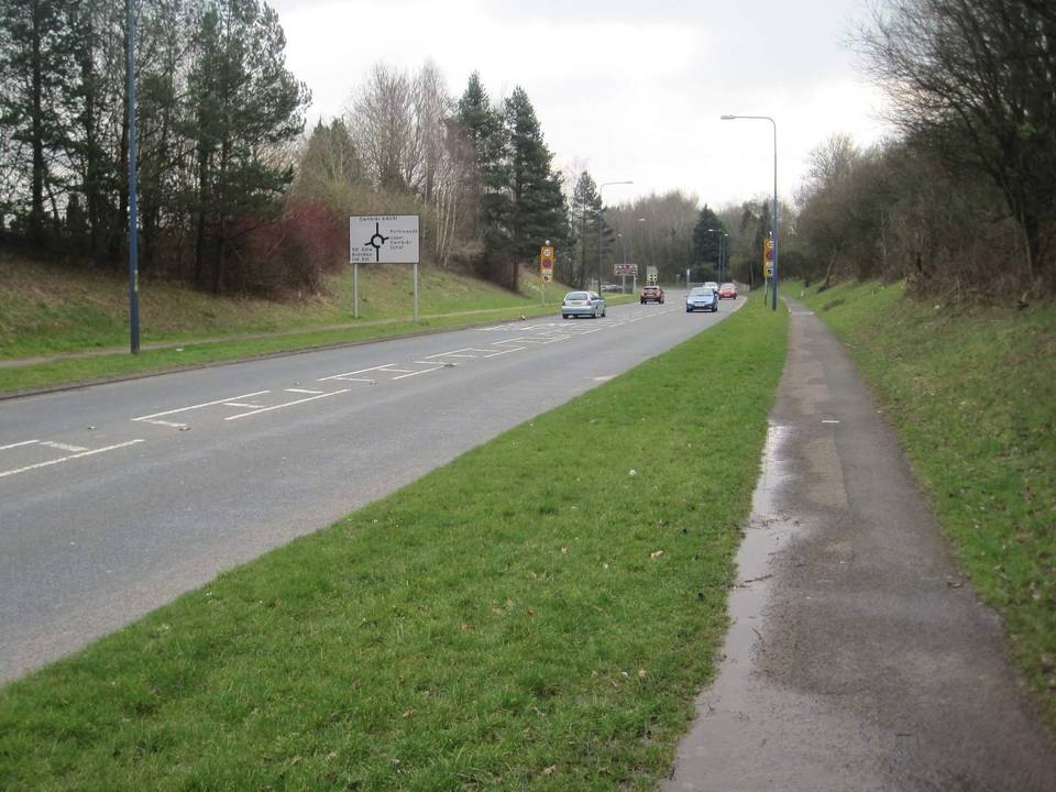Pontrhydyrun 2nd railway station (site), GwentOpened in 1933 by the Great Western Railway on its line from Newport to Pontypool (Crane Street) and Blaenavon, this Halt closed in 1962. View south towar