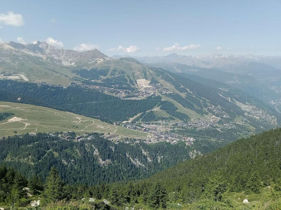 On the road: Courchevel from Moûtiers
