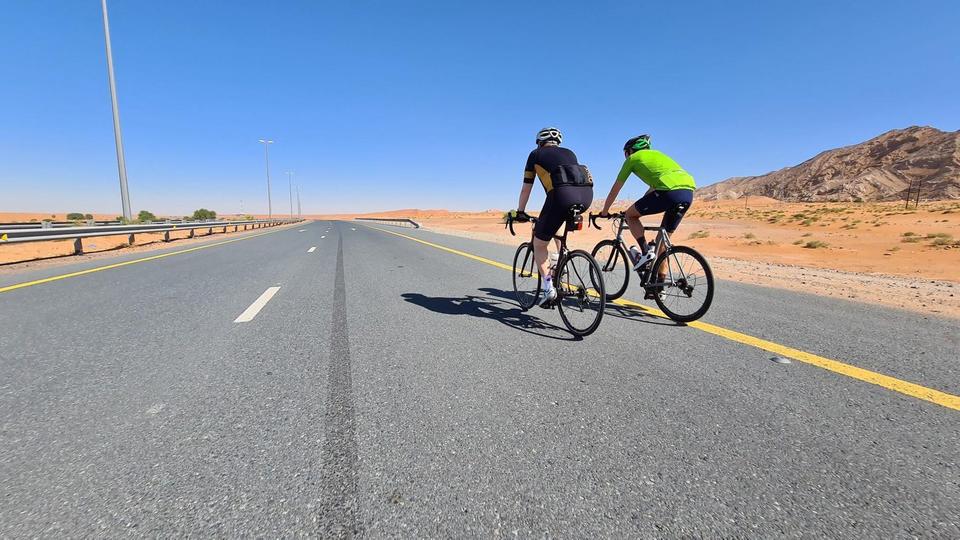 On the road: Nazwa to Showka and the Hills