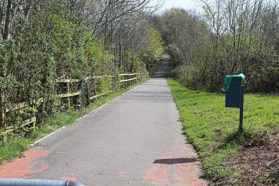 NCR 492 from Stafford Road