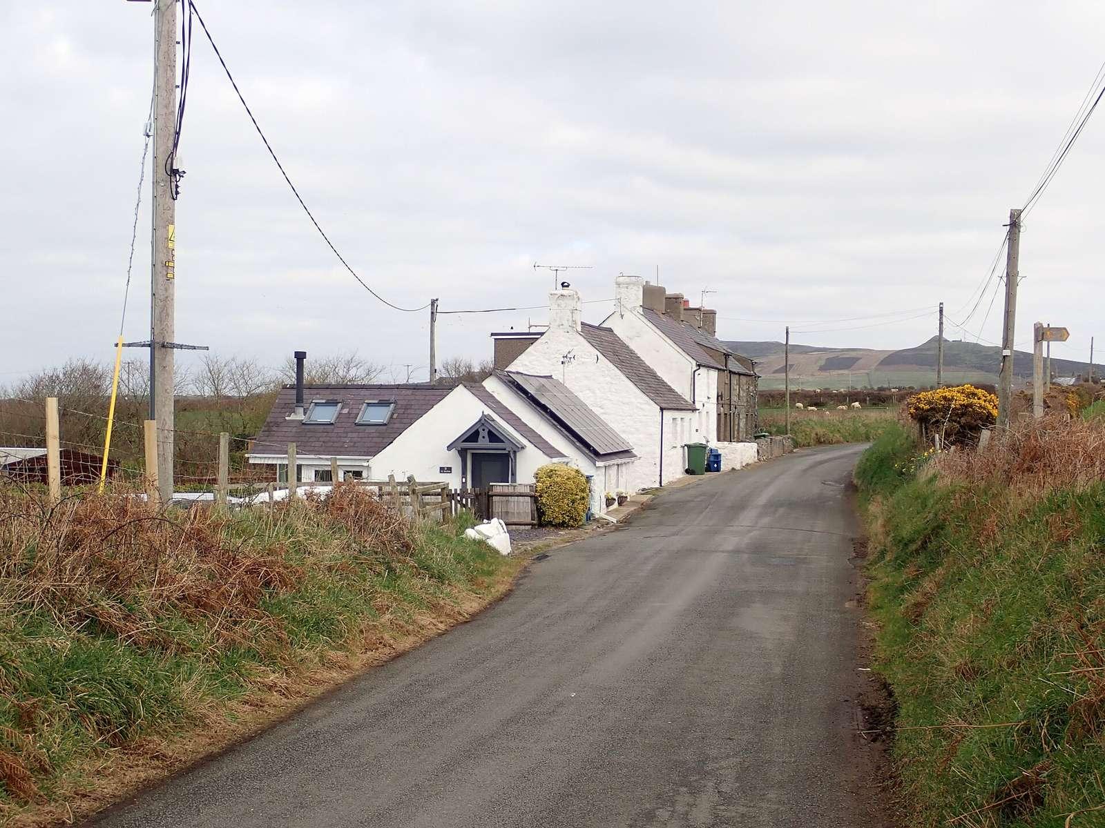 Tai'r Efail